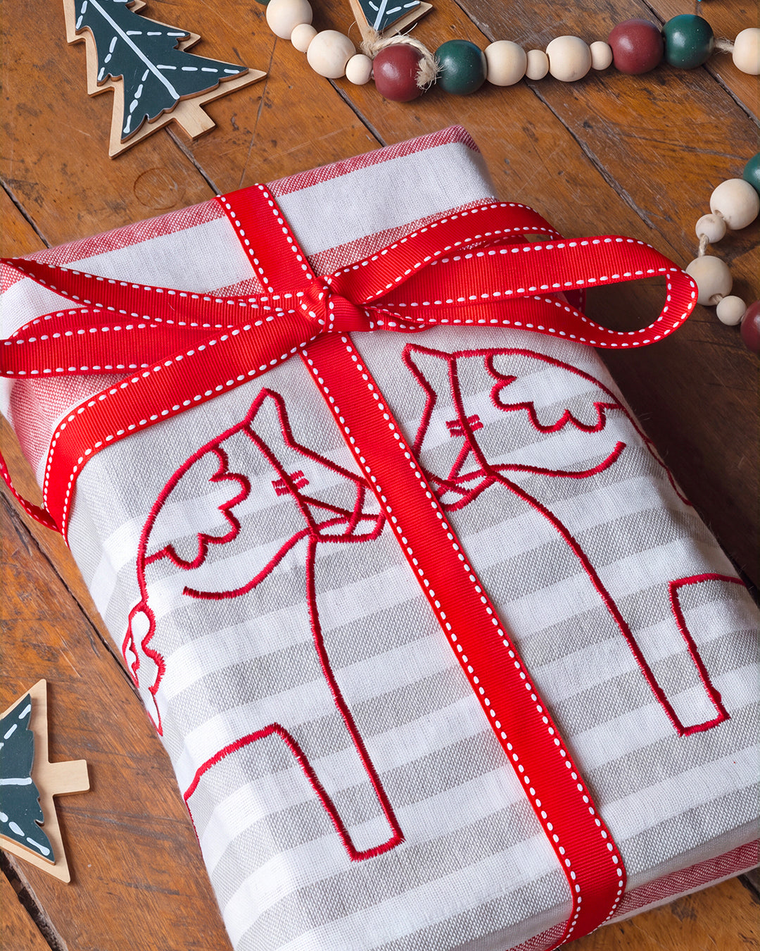 AnyDesign Weihnachts-Geschirrtücher Set – 2 Stück, 45,7x71,1cm, Mikrofaser, Mit Tannenzweigen & Vögeln