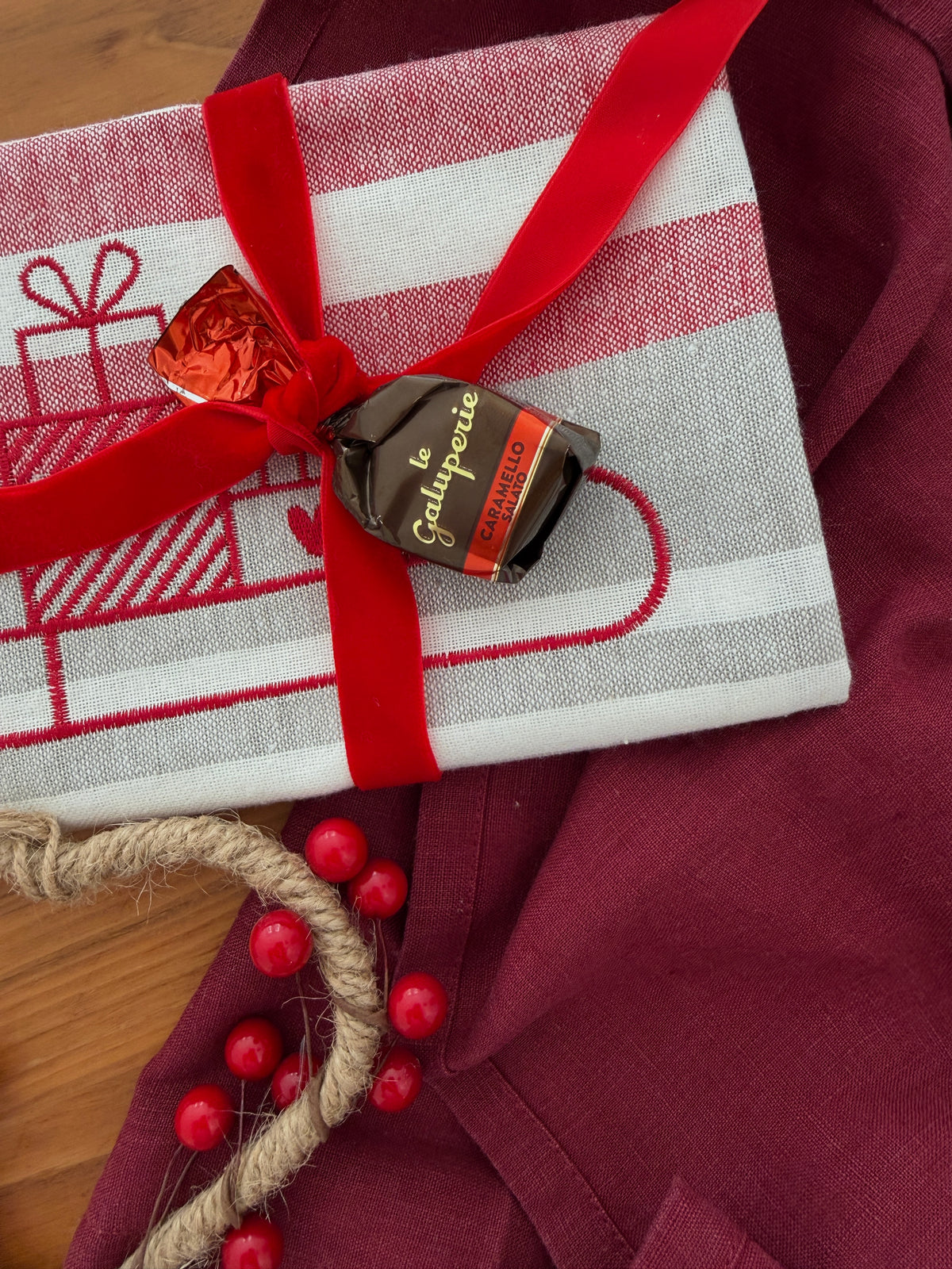 Weihnachten - Geschenkschlitten